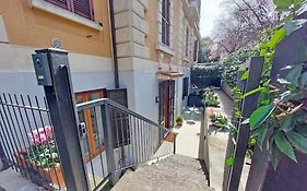 Vatican Apartment With Parking